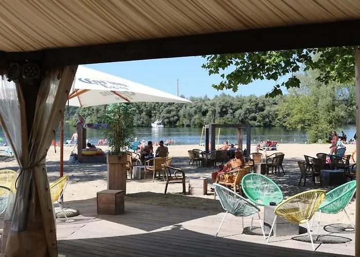 Authentic - 4p-apartment شقة *